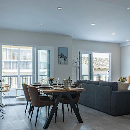 Luxurious Appartement Mediterraneo Алтеа Екстер'єр фото