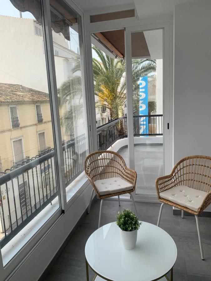 Luxurious Appartement Mediterraneo Алтеа Екстер'єр фото